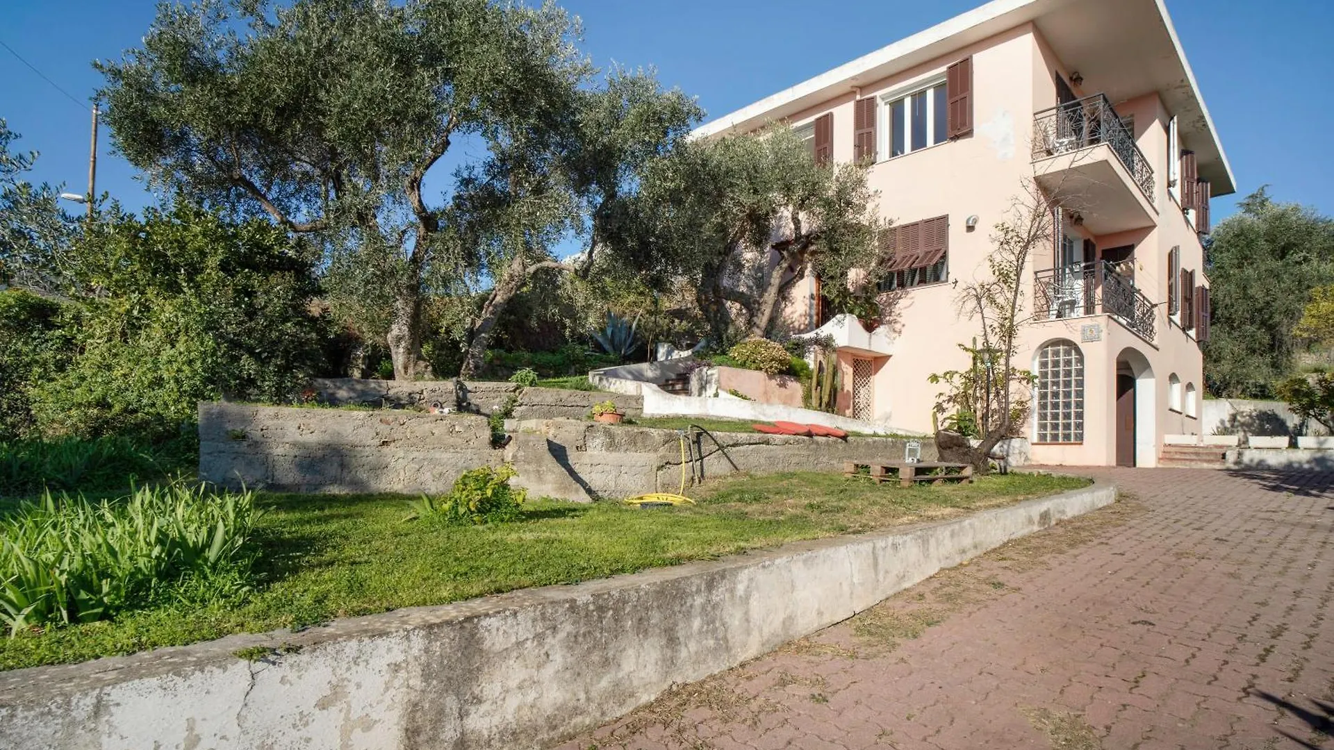Villa In Collina Vista Mare Sanremo